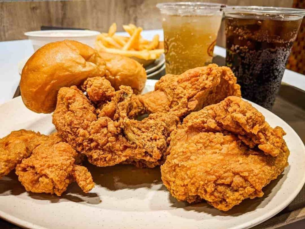 6-piece Chicken at Arnold's Fried Chicken Singapore Outlets