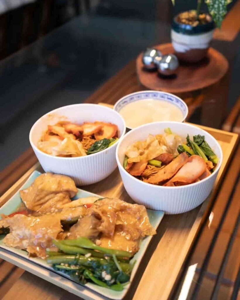 Best Menu for Pontian Wanton Noodles Singapore Outlets