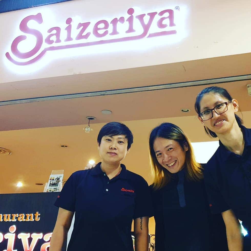 Friendly Staff of Saizeriya Singapore Outlets